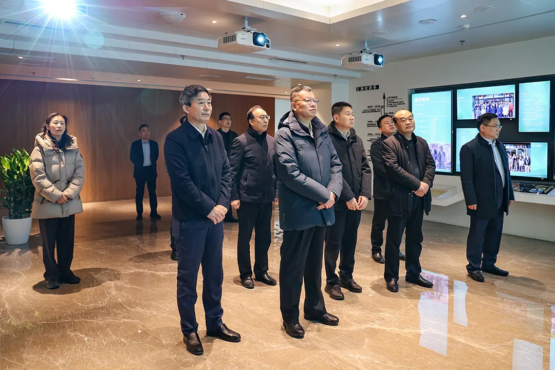 市人大常委會(huì)領(lǐng)導(dǎo)蒞臨集團(tuán)調(diào)研指導(dǎo)
